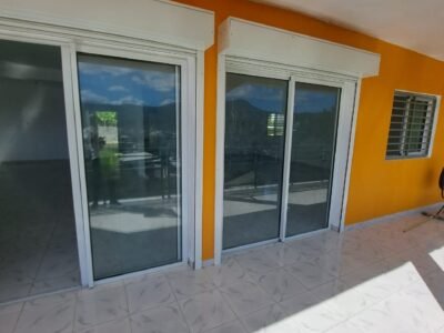 A LOUER LOCAL PROFESSIONNEL POLYVALENT