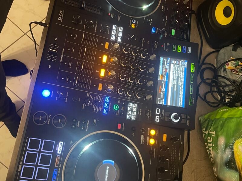 Platines DJ XDJ XZ
