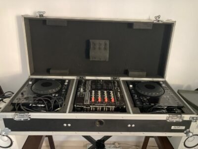 Set Up Pioneer CDJ 850 + Table mixage 750 K