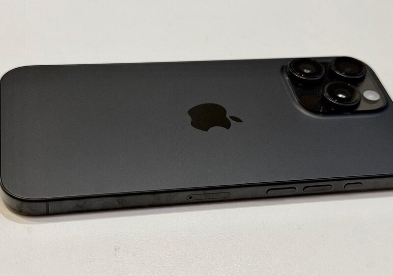 IPHONE 16 PROX MAX TITANE NOIR