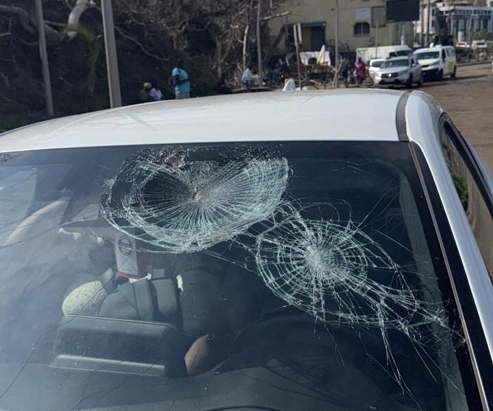 VITRE - VITRAGE - PROTECTION - LAVAGE - VOITURE - BUS - CAMION - ENGIN